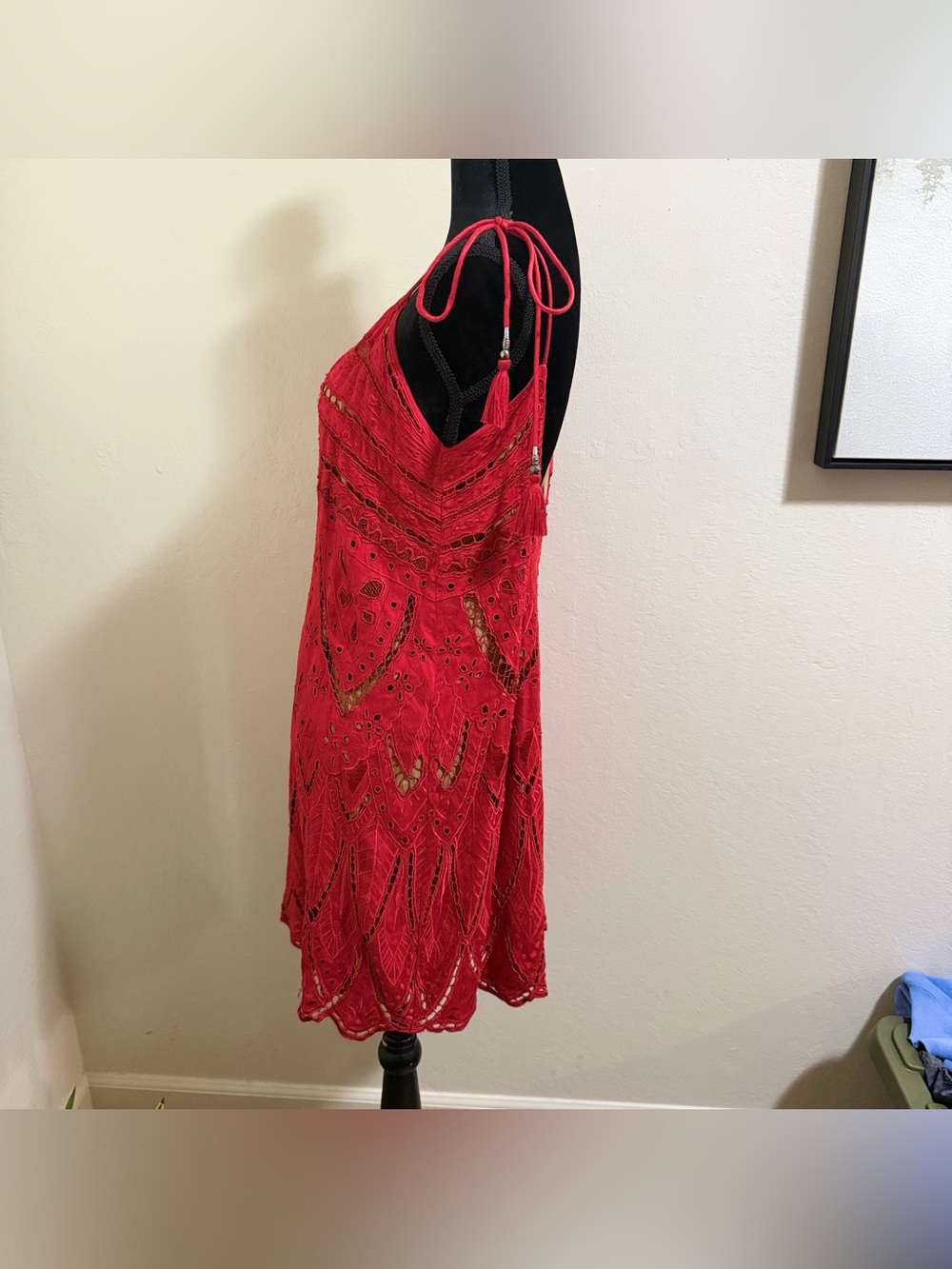 Free People PYT Mini Dress Red Lace Boho Crochet Scalloped Cutout Strappy V-Neck - Picture 9 of 15